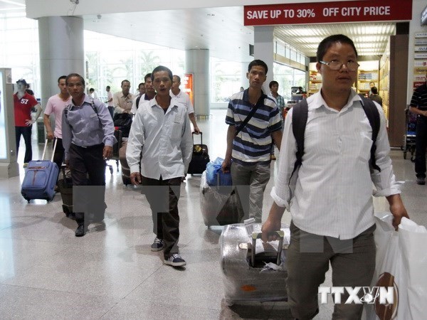 Malaysia: Thông báo về việc đón người lao động nước ngoài nhập cảnh vào Malaysia